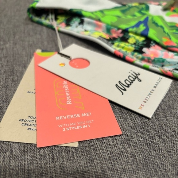 Maaji Women's Standard Classic Signature Cut, Reversible 3XL - Picture 6 of 10